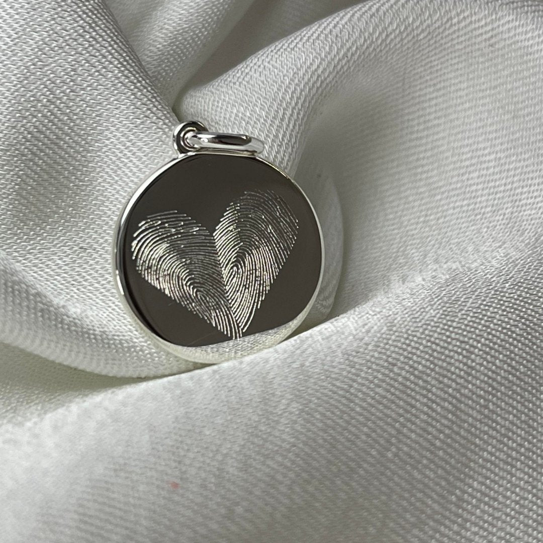 Celebrate love: Valentine’s Day Gift Guide - Deja Marc Australia HQ