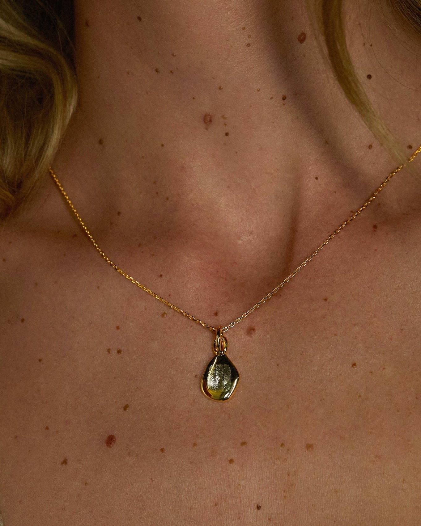 18k Gold