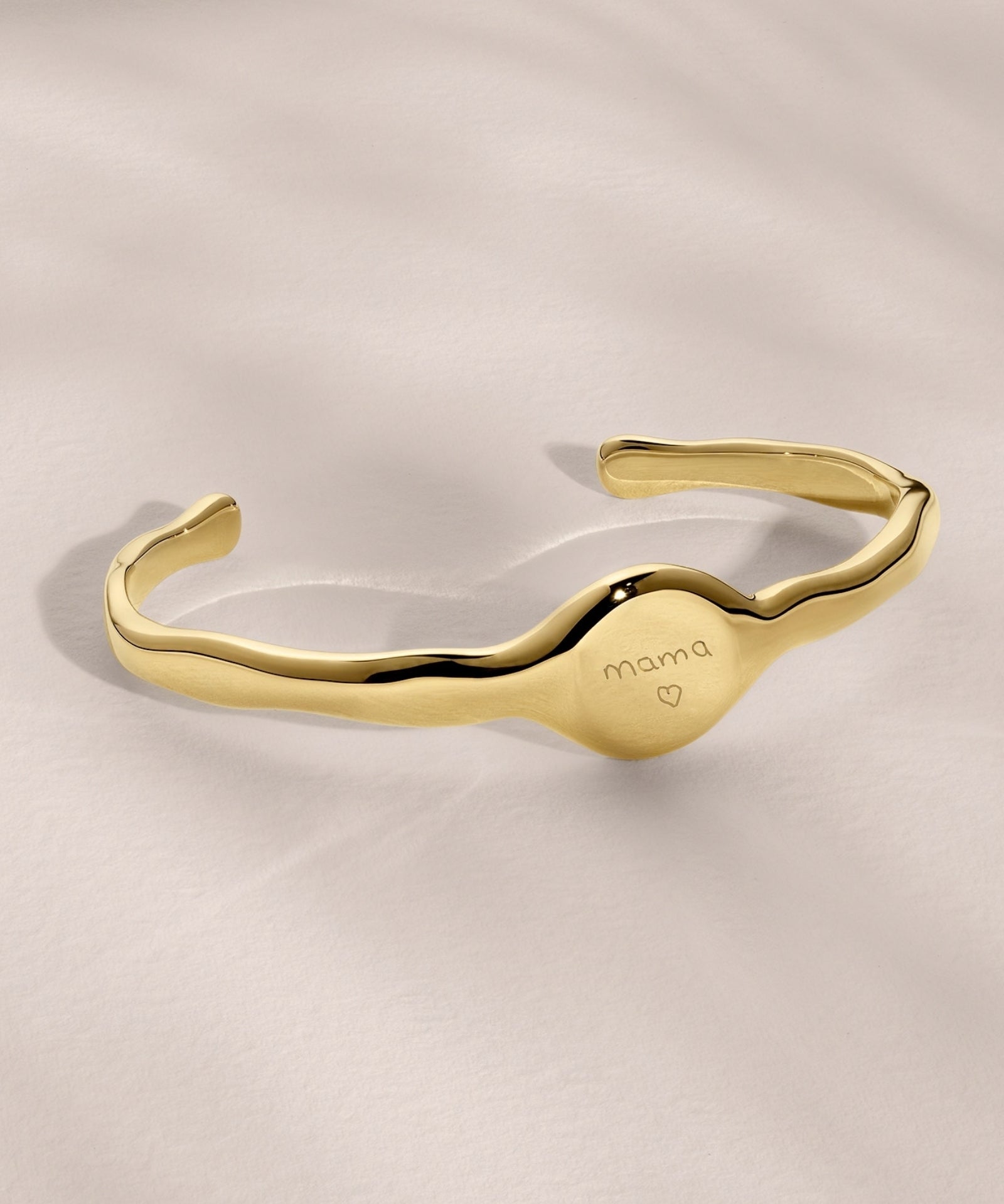 18k Gold