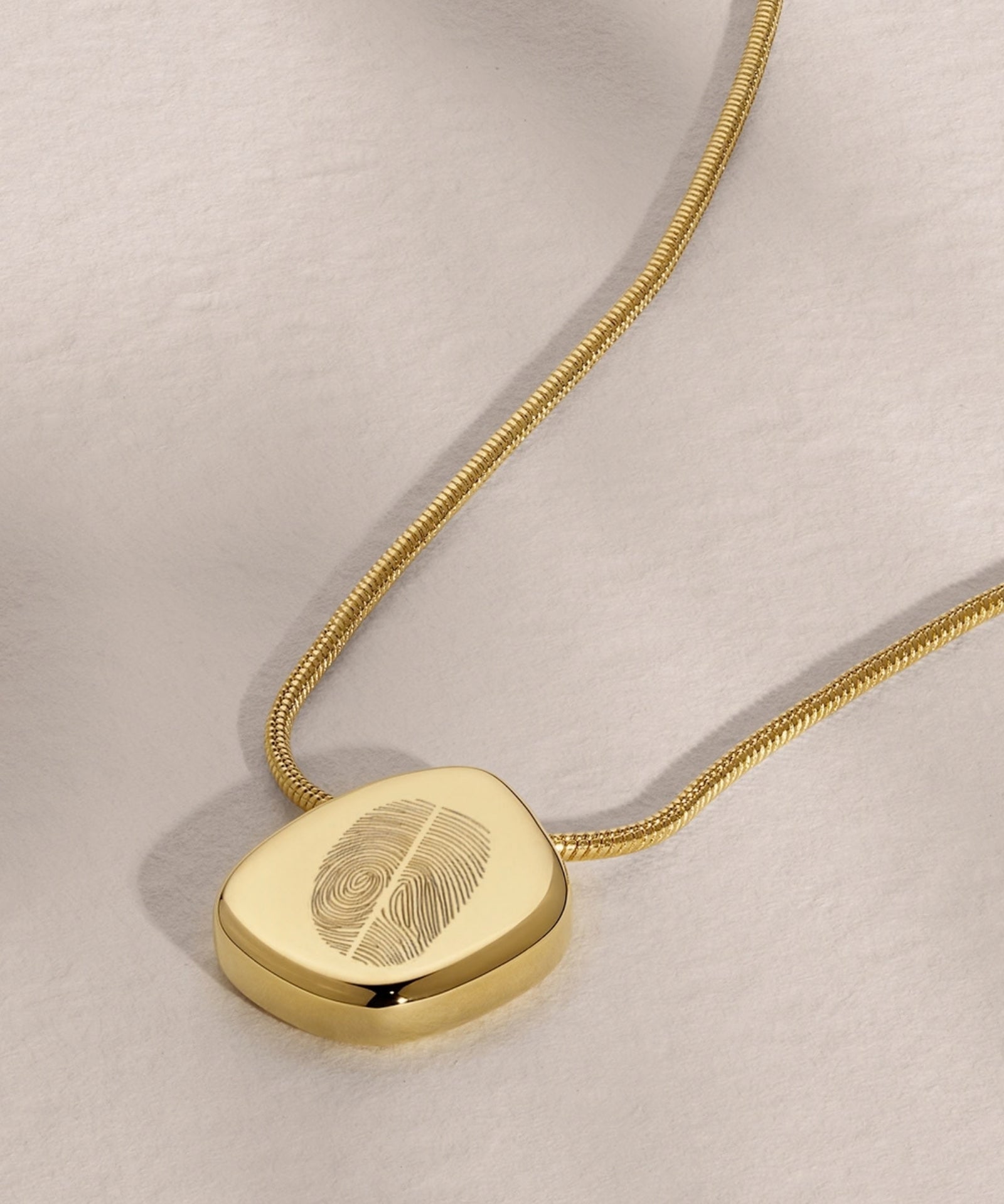 18k Gold