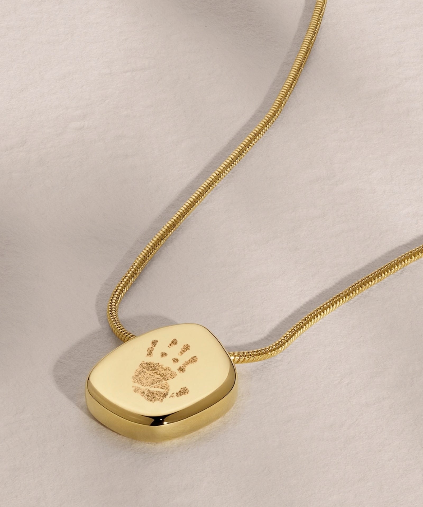 18k Gold