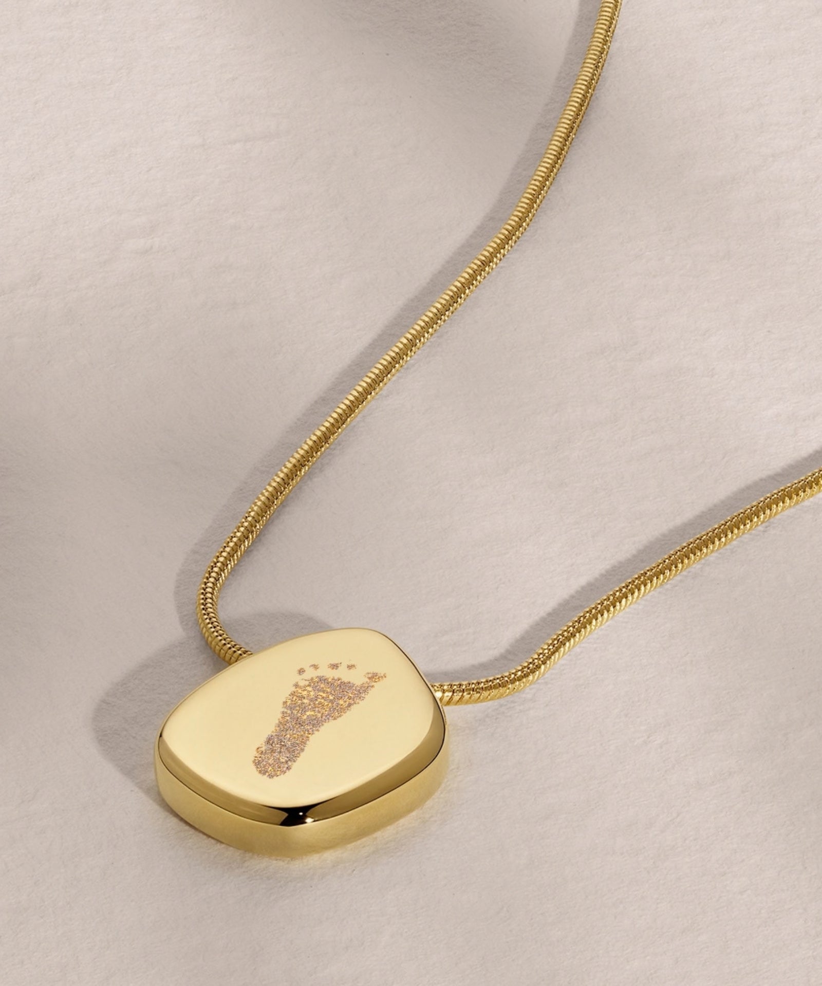 18k Gold