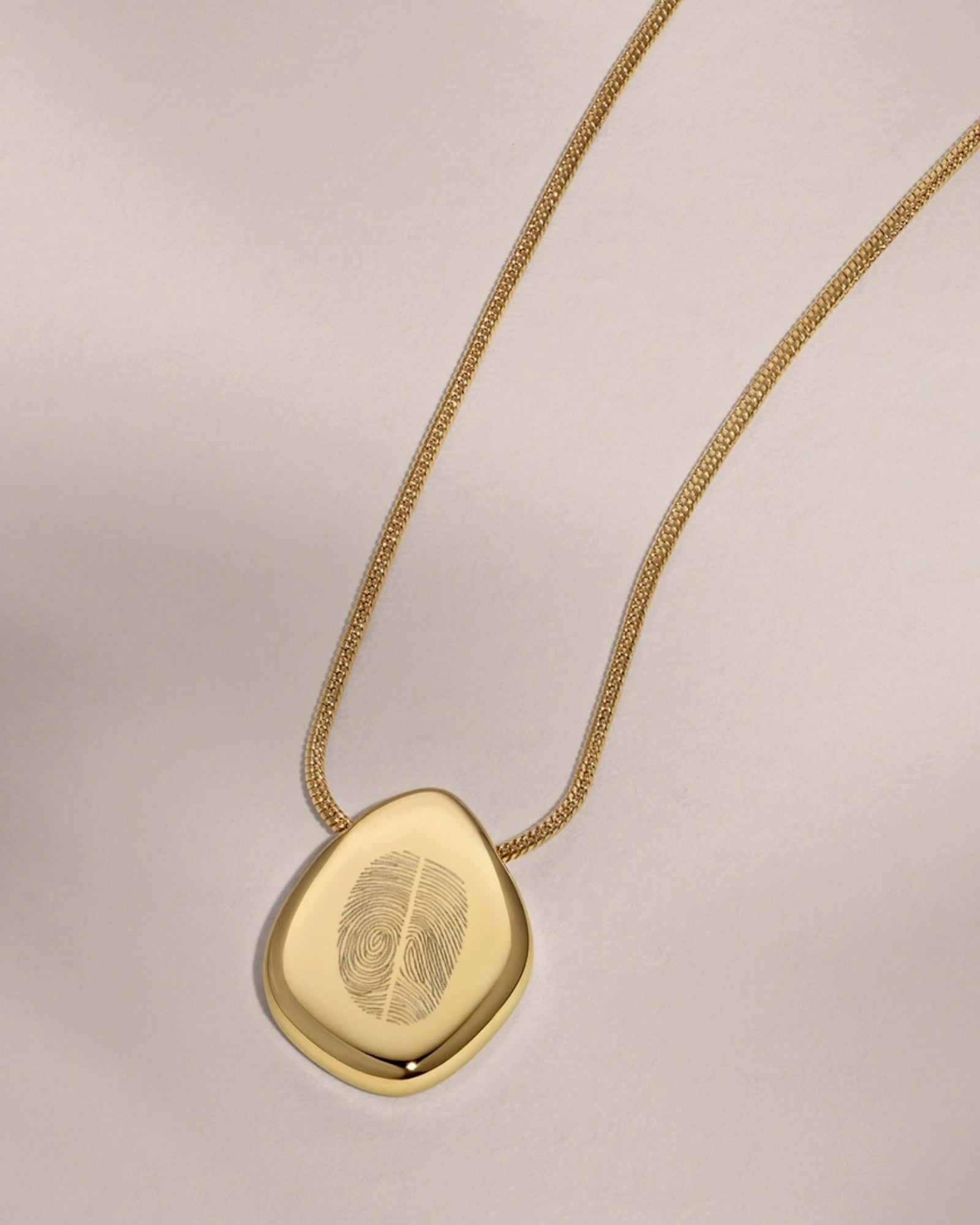 18k Gold