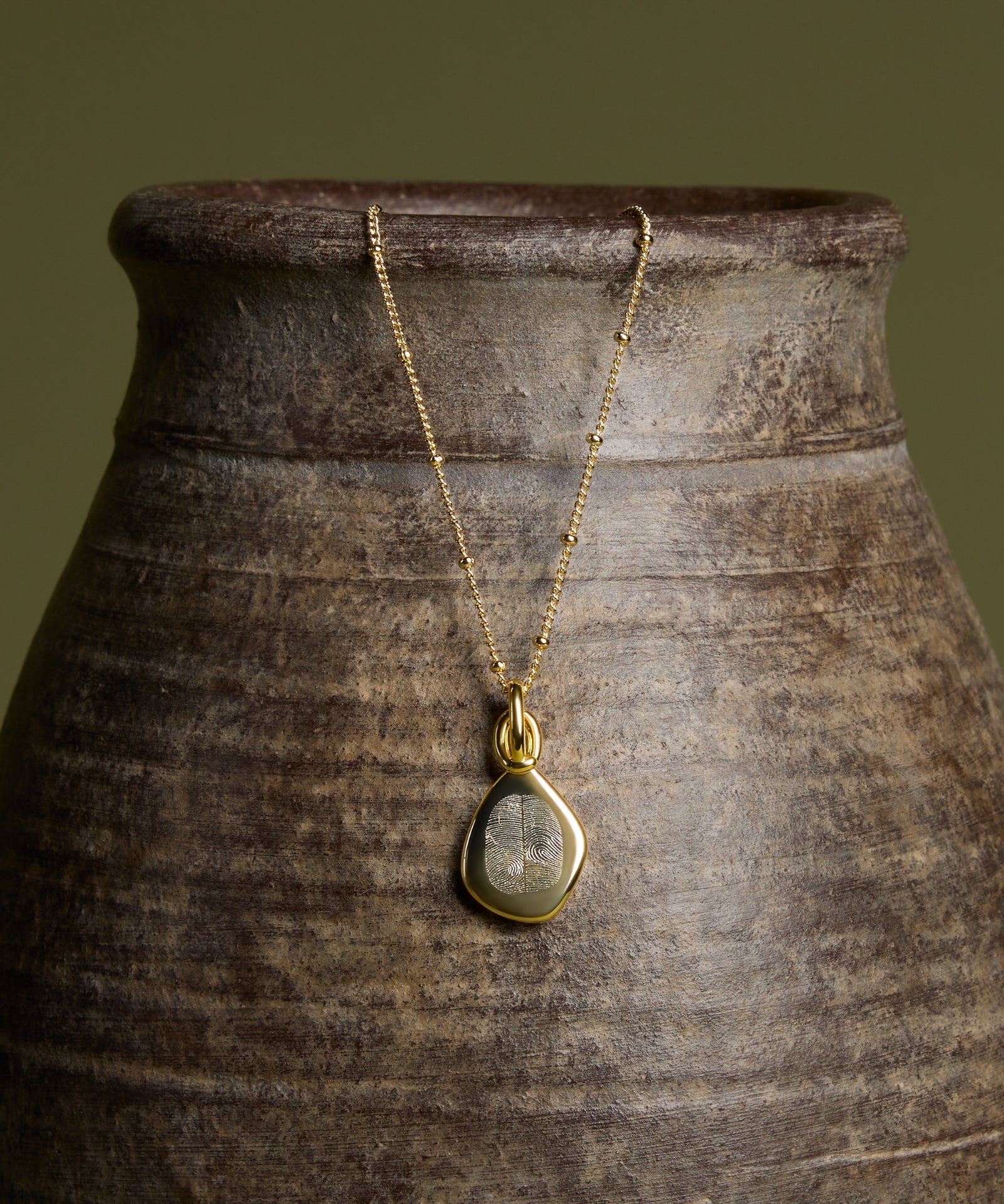 18k Gold