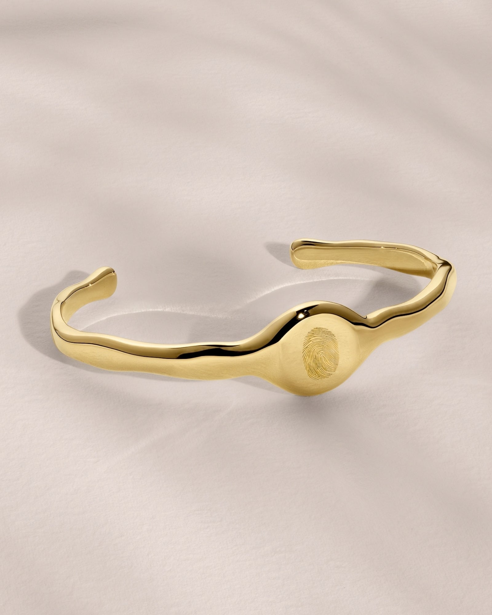 18k Gold