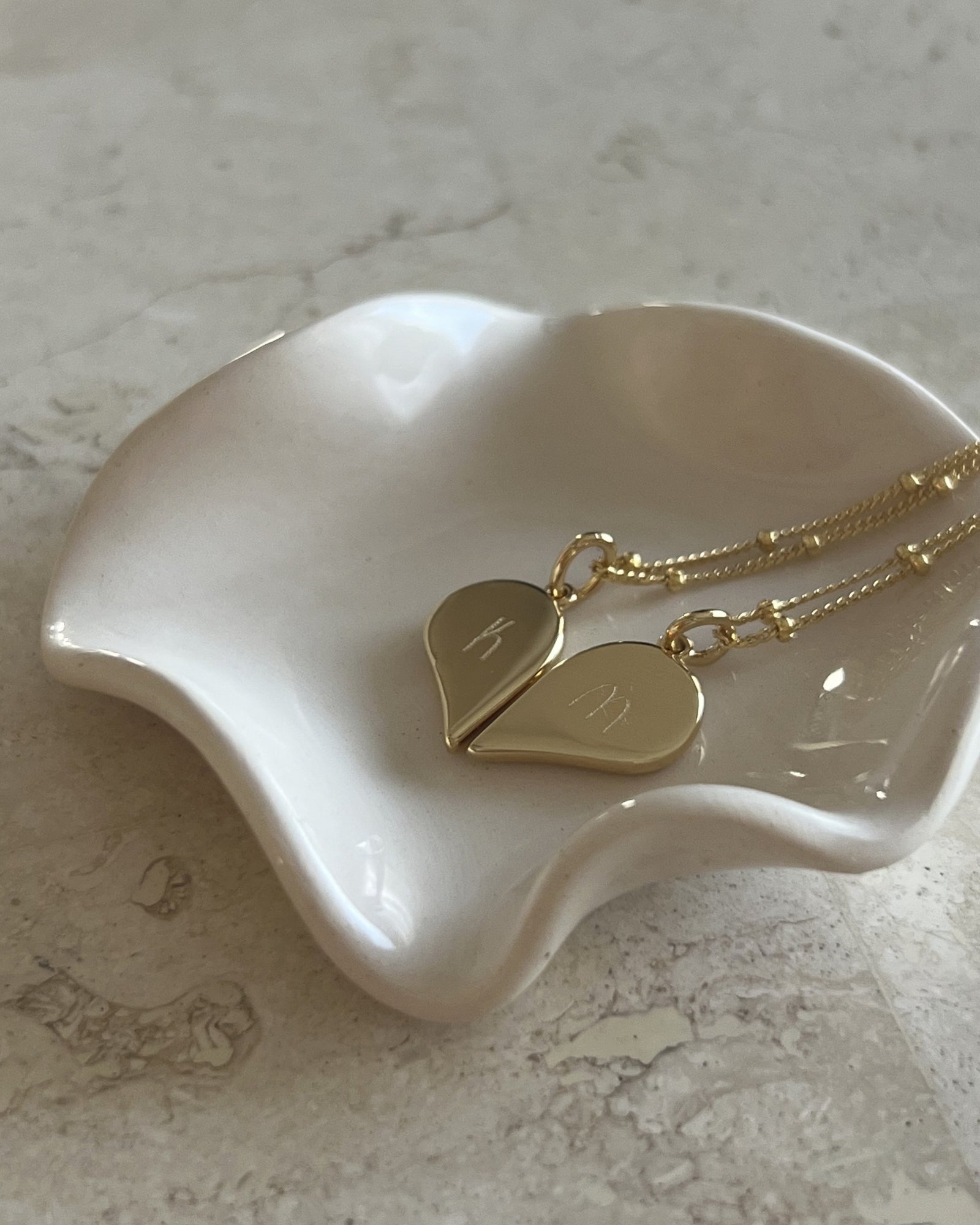 18k Gold | Bobble Chain | Handwritten Initial