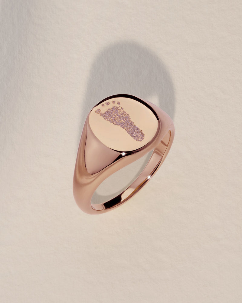 The Footprint Signet Ring | Rose Gold