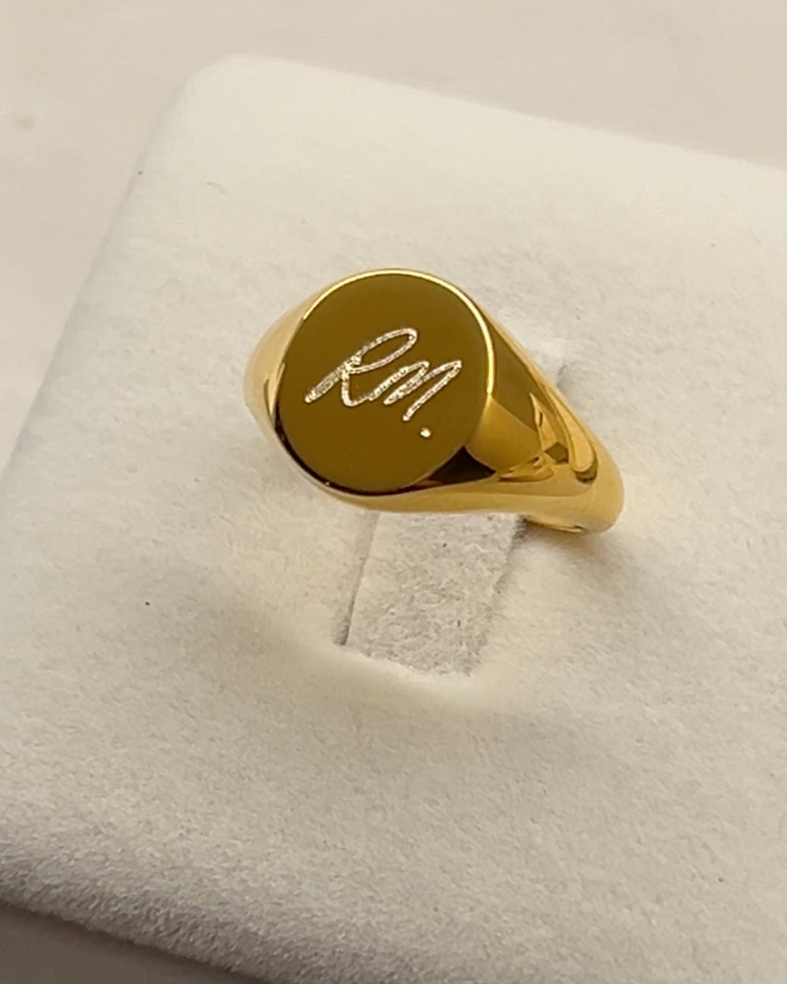18k Gold