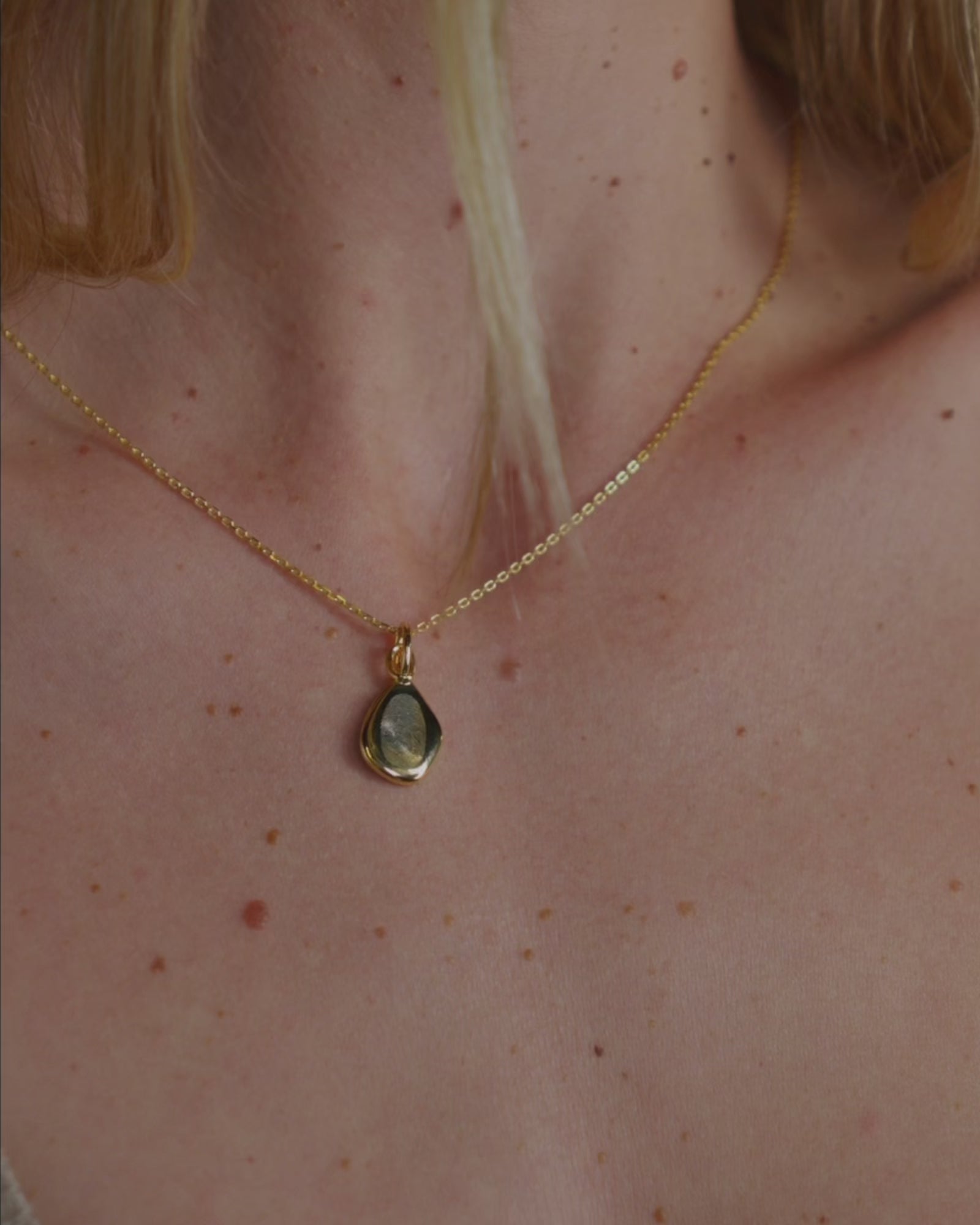 18k Gold